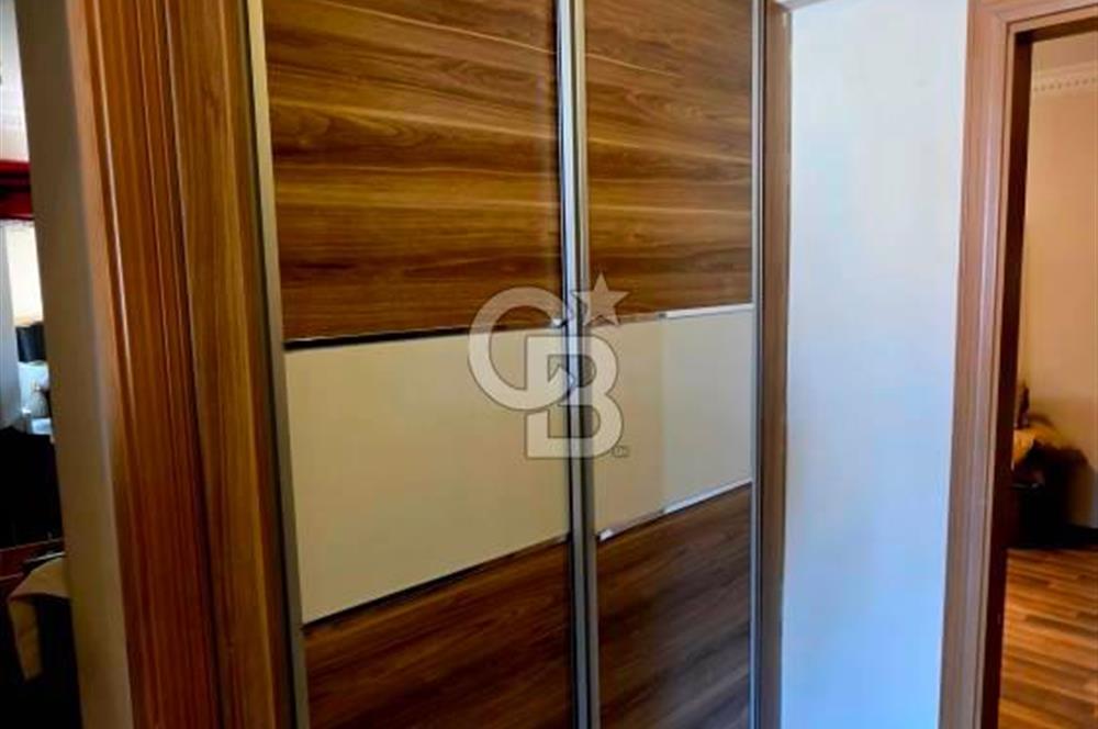 BUCA FORBEST CADDESİ’NDE MERKEZİ LOKASYONDA LÜKS EŞYALI 2+1 KİRALIK DAİRE