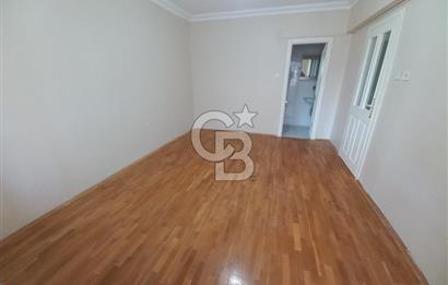 Gazi Cad. Demet Sitesi'nde Aileye Uygun, Geniş 3+1 Kiralık Daire