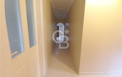 Gazi Cad. Demet Sitesi'nde Aileye Uygun, Geniş 3+1 Kiralık Daire