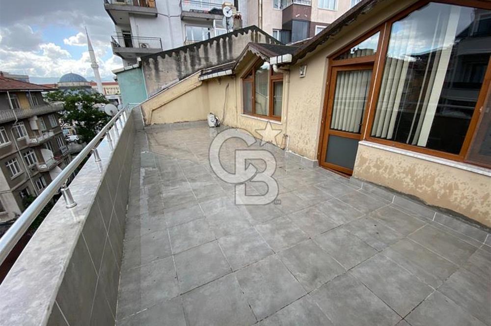 İZMİT YÜRÜYÜŞ YOLUNDA SATILIK 2+1 DAİRE,OFİS VE İŞYERİ
