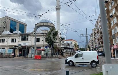 İZMİT YÜRÜYÜŞ YOLUNDA SATILIK 2+1 DAİRE,OFİS VE İŞYERİ