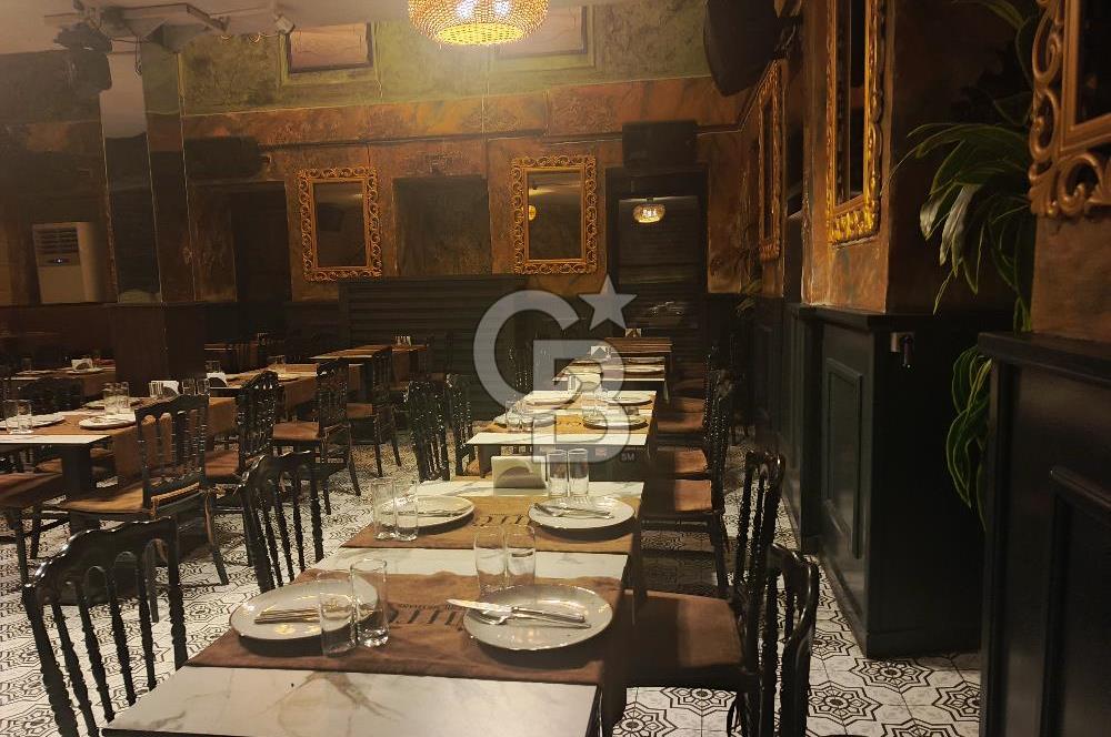 PERA'NIN EN GÖZDE NOKTASINDA DEVREN KİRALIK YENİ NESİL MEYHANE