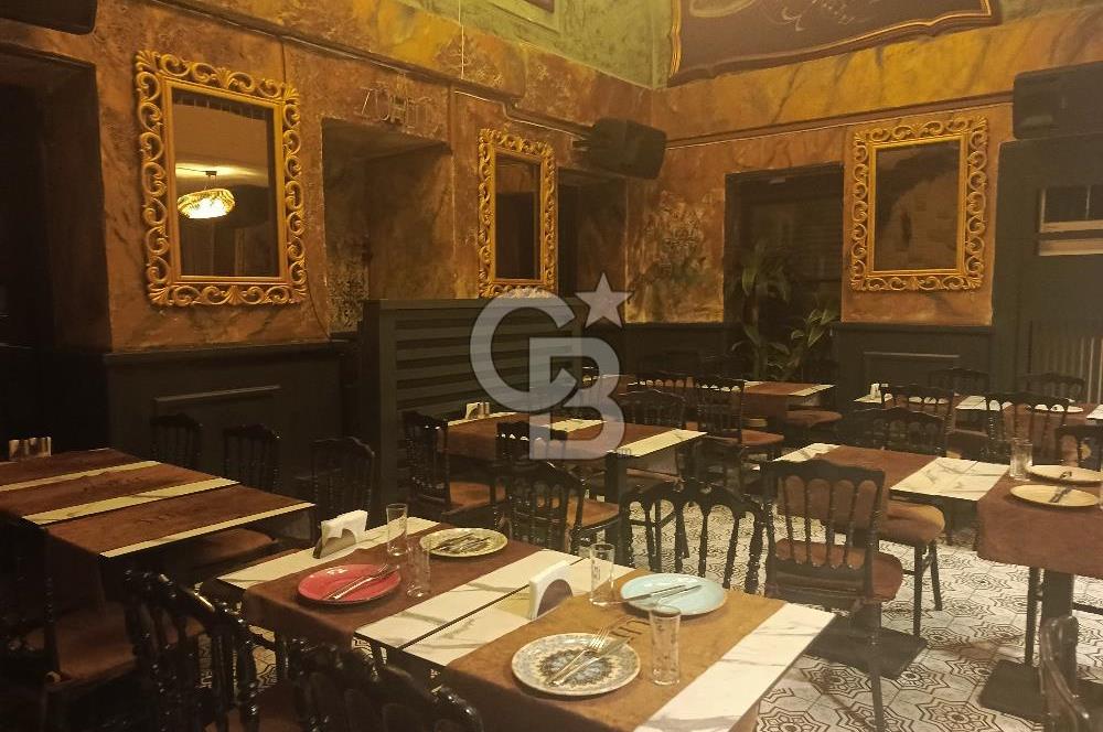 PERA'NIN EN GÖZDE NOKTASINDA DEVREN KİRALIK YENİ NESİL MEYHANE