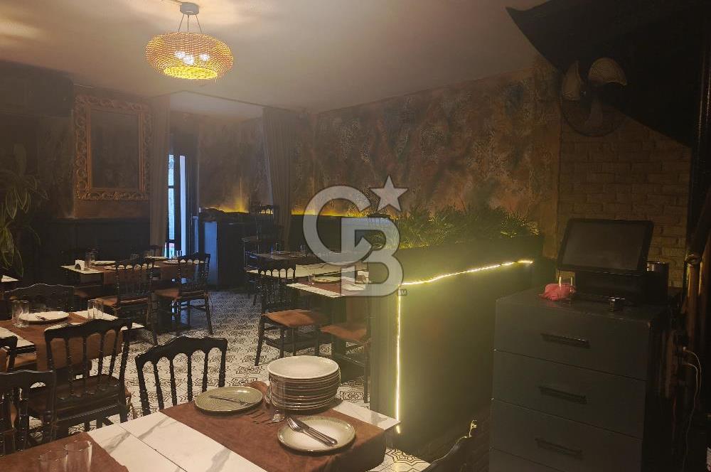 PERA'NIN EN GÖZDE NOKTASINDA DEVREN KİRALIK YENİ NESİL MEYHANE