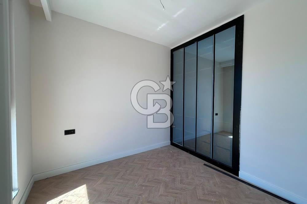 GAMADOR PARLA B BLOK'TA GÖKSU CEPHE BAHÇE KATI 1+1 SATILIK DAİRE