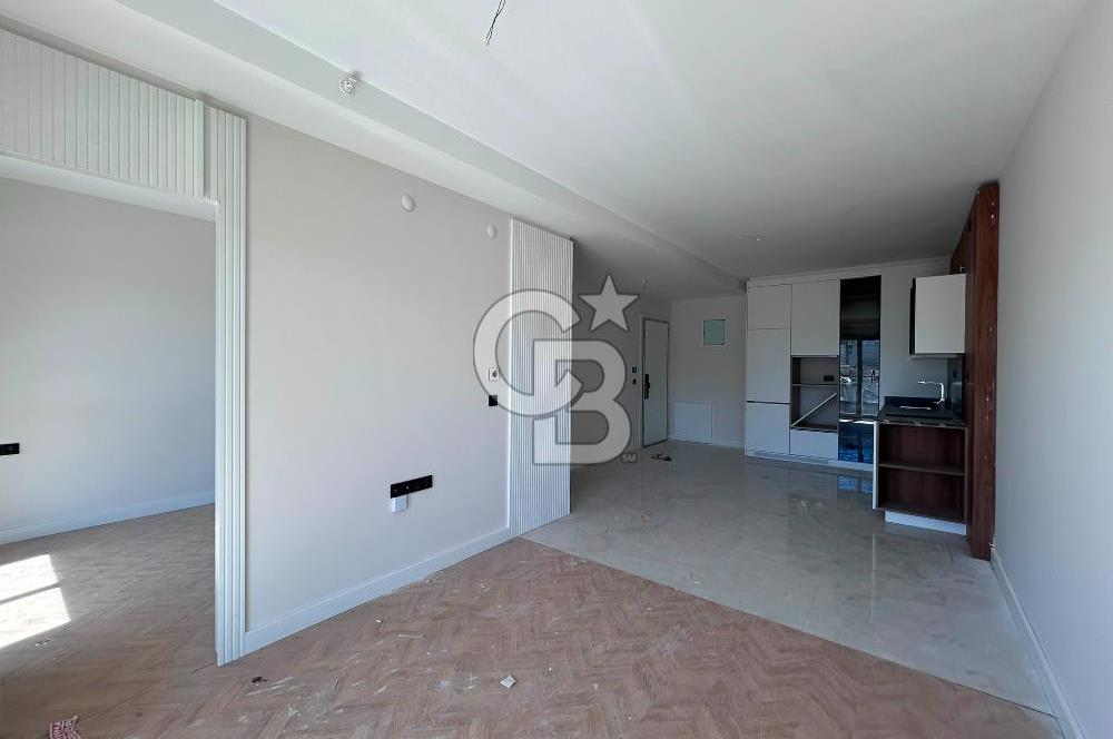 GAMADOR PARLA B BLOK'TA GÖKSU CEPHE BAHÇE KATI 1+1 SATILIK DAİRE
