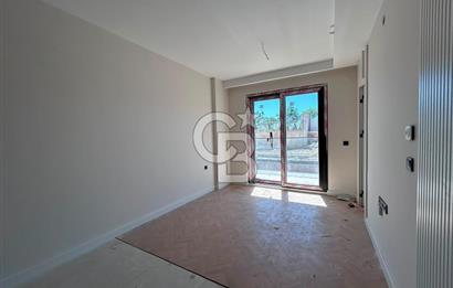 GAMADOR PARLA B BLOK'TA GÖKSU CEPHE BAHÇE KATI 1+1 SATILIK DAİRE
