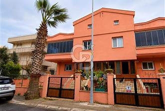 İZMİR GÜZELBAHÇE SİTELER MAHALLESİ'NDE 6+1 KİRALIK TRİPLEKS VİLLA - 11 - 364357