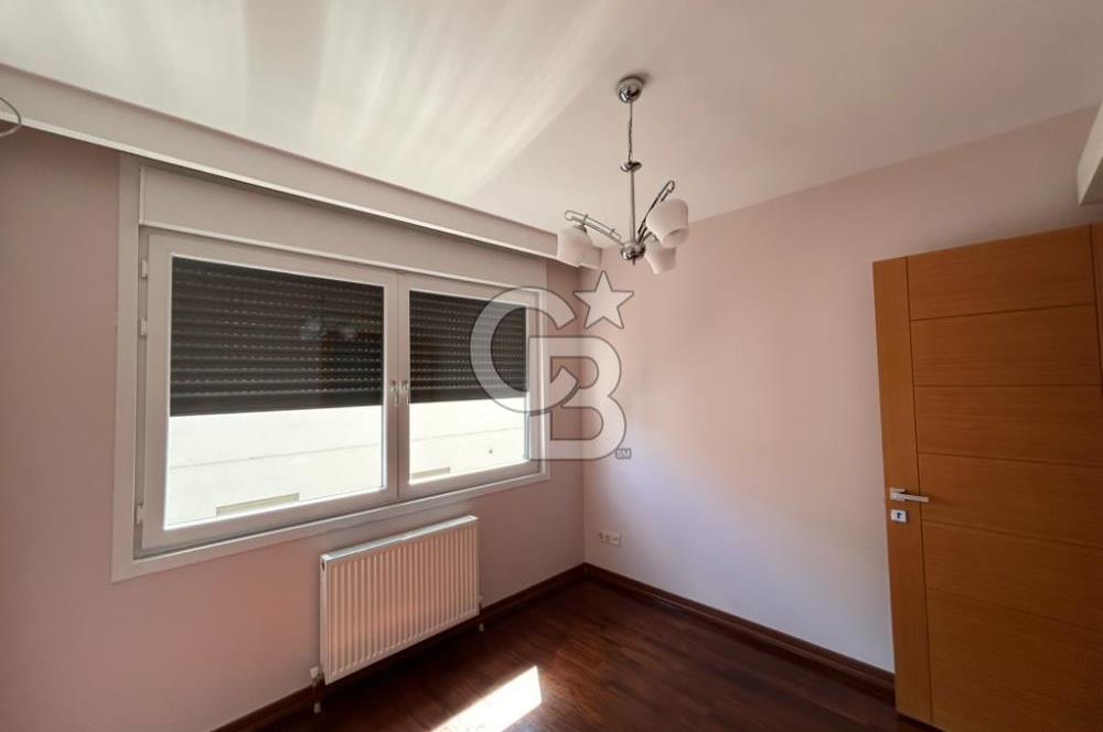 ERENKÖY DR. NEŞET USMAN SOKAKTA KİRALIK 3+1 DAİRE