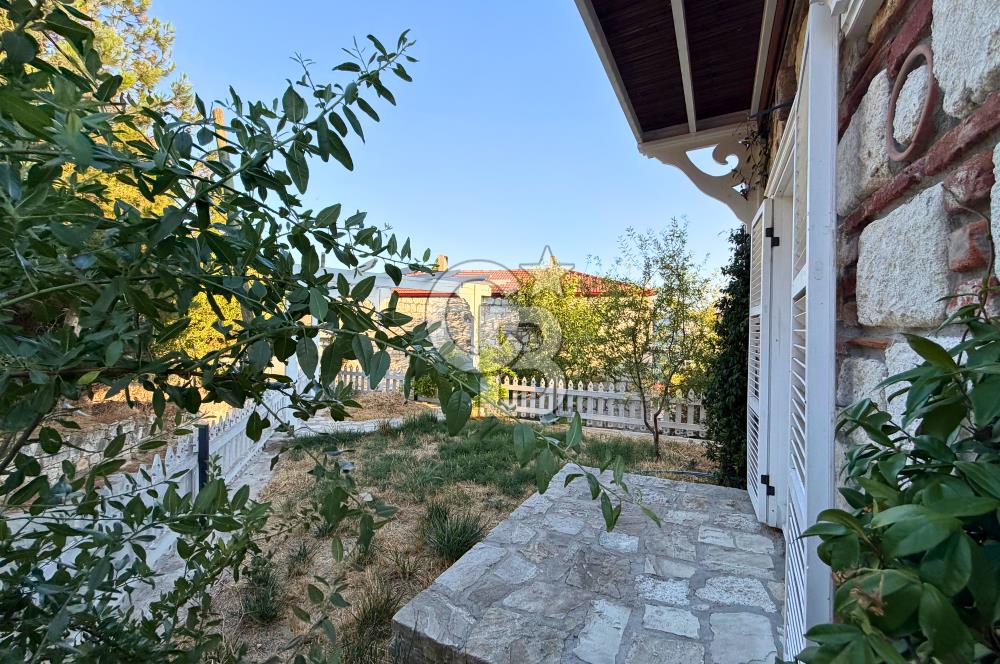 Çanakkale Ayvacık Süleymanköy Taş & Ahşap Müstakil Bahçeli Villa