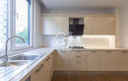 Suadiye Noter Sokak'ta Satılık 3+1 Daire