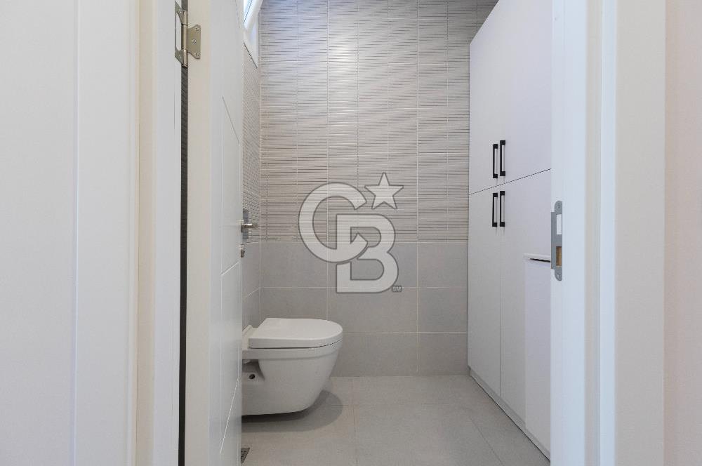 Suadiye Noter Sokak'ta Satılık 3+1 Daire