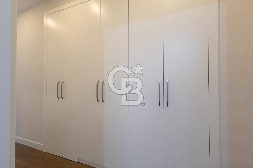 Suadiye Noter Sokak'ta Satılık 3+1 Daire