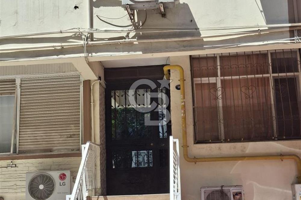 Göztepe Sahile Yakın Kiralık 2+1 Boş Daire
