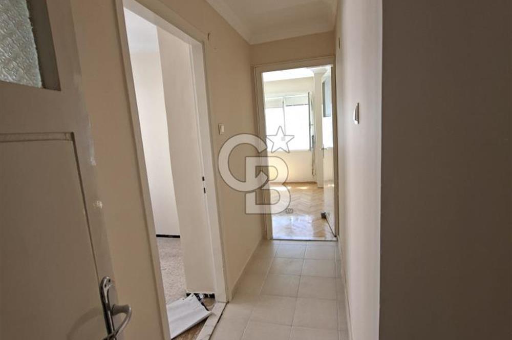 Göztepe Sahile Yakın Kiralık 2+1 Boş Daire
