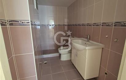 Göztepe Sahile Yakın Kiralık 2+1 Boş Daire