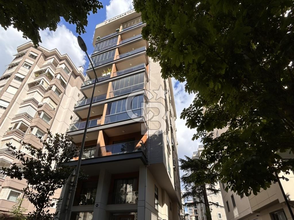 ERENKÖY DR. NEŞET USMAN SOKAKTA KİRALIK 3+1 DAİRE
