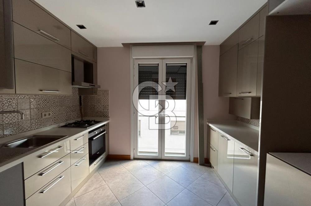 ERENKÖY DR. NEŞET USMAN SOKAKTA KİRALIK 3+1 DAİRE