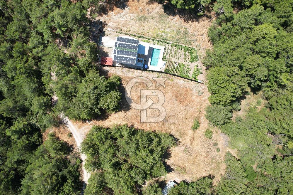 BORNOVA YAKAKÖYDE 1400 M2 SATILIK TARLA