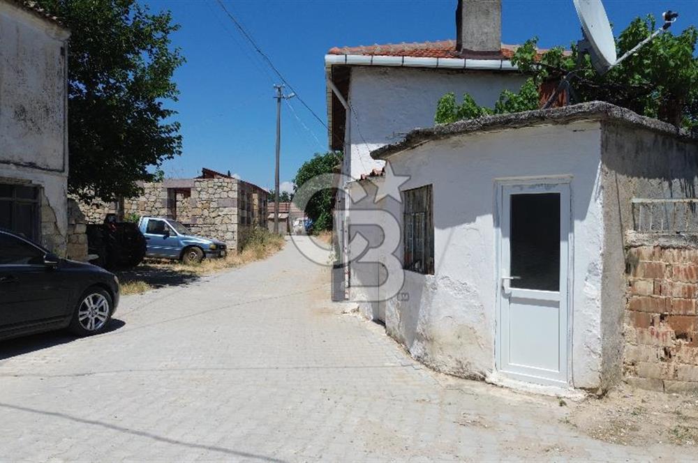 Çanakkale Lapseki Kangırlı'da Satılık 249 m² Arsa ve Eski Ev