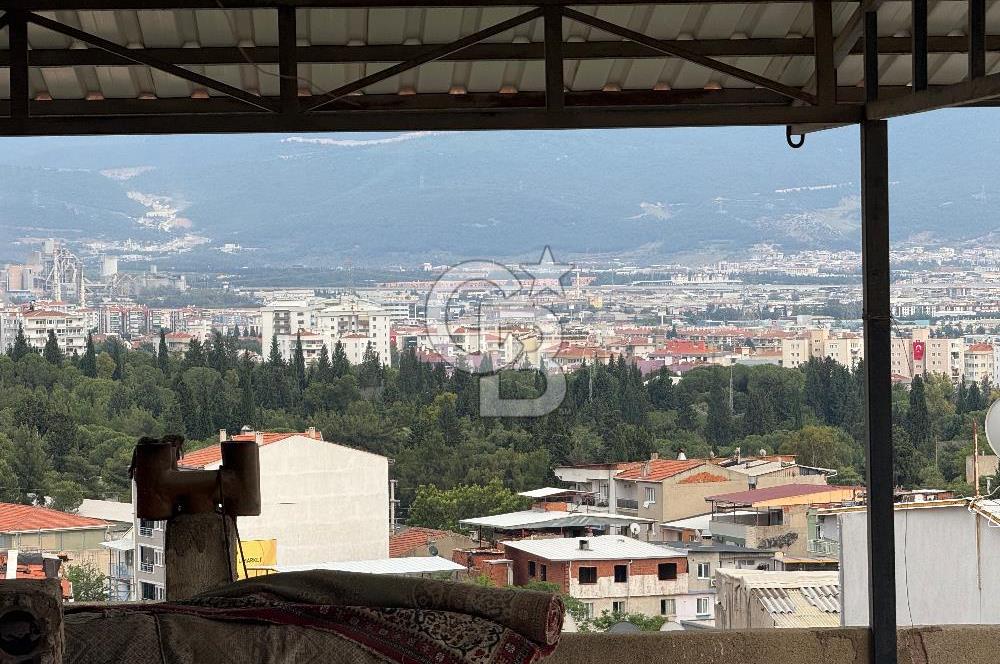 Bornova Kızılay'da Oturuma ve Yatırıma Uygun Satılık 2+1 Daire 