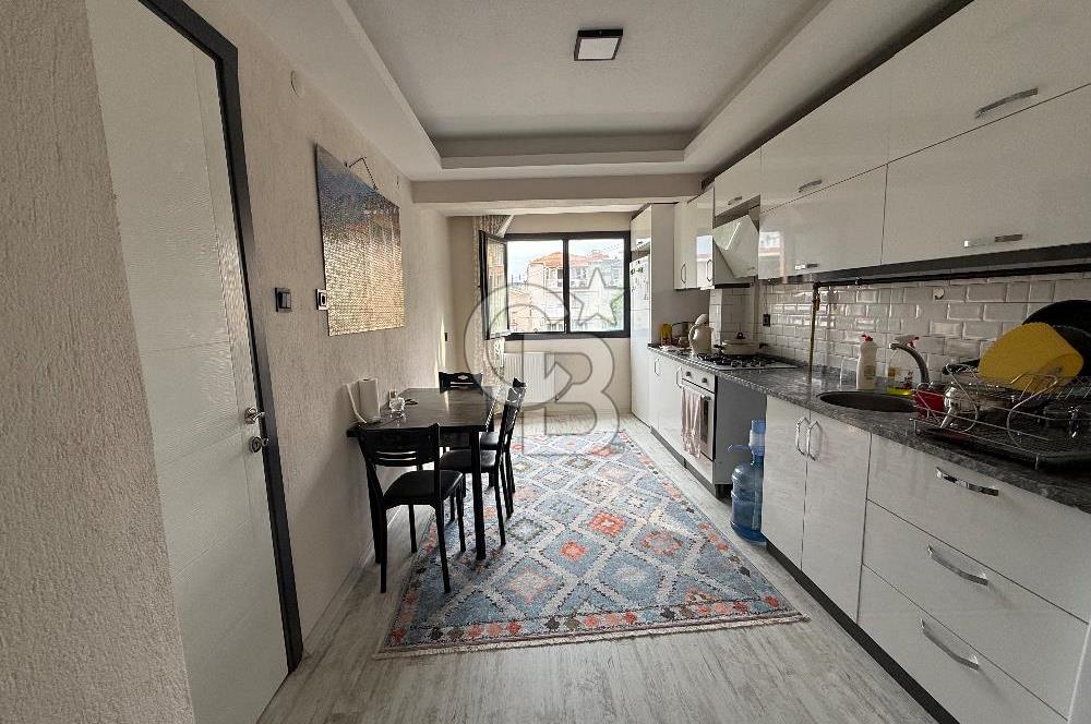 Bornova Kızılay'da Oturuma ve Yatırıma Uygun Satılık 2+1 Daire 