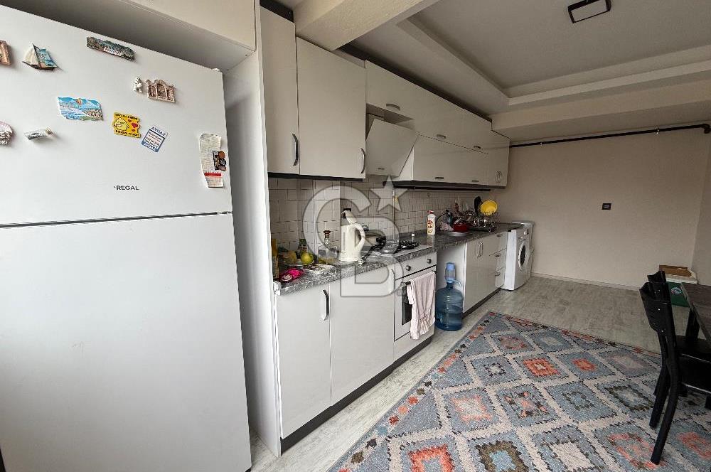 Bornova Kızılay'da Oturuma ve Yatırıma Uygun Satılık 2+1 Daire 