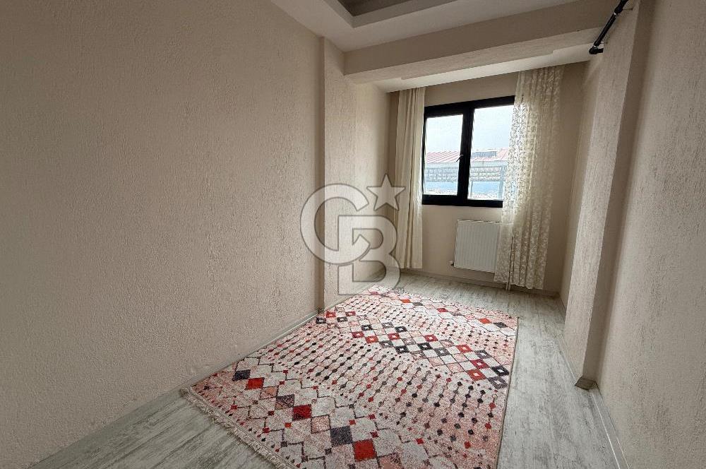 Bornova Kızılay'da Oturuma ve Yatırıma Uygun Satılık 2+1 Daire 