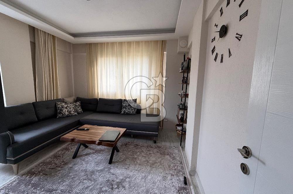 Bornova Kızılay'da Oturuma ve Yatırıma Uygun Satılık 2+1 Daire 