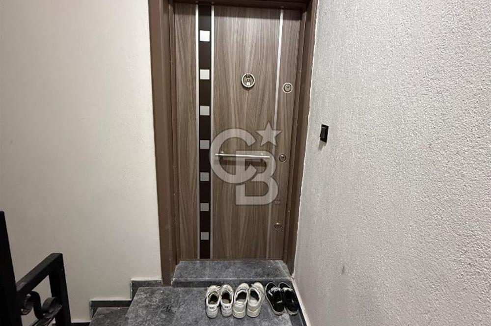 Bornova Kızılay'da Oturuma ve Yatırıma Uygun Satılık 2+1 Daire 