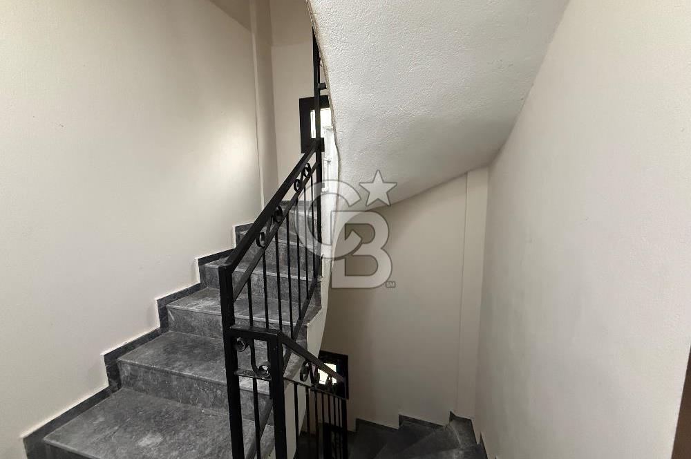 Bornova Kızılay'da Oturuma ve Yatırıma Uygun Satılık 2+1 Daire 
