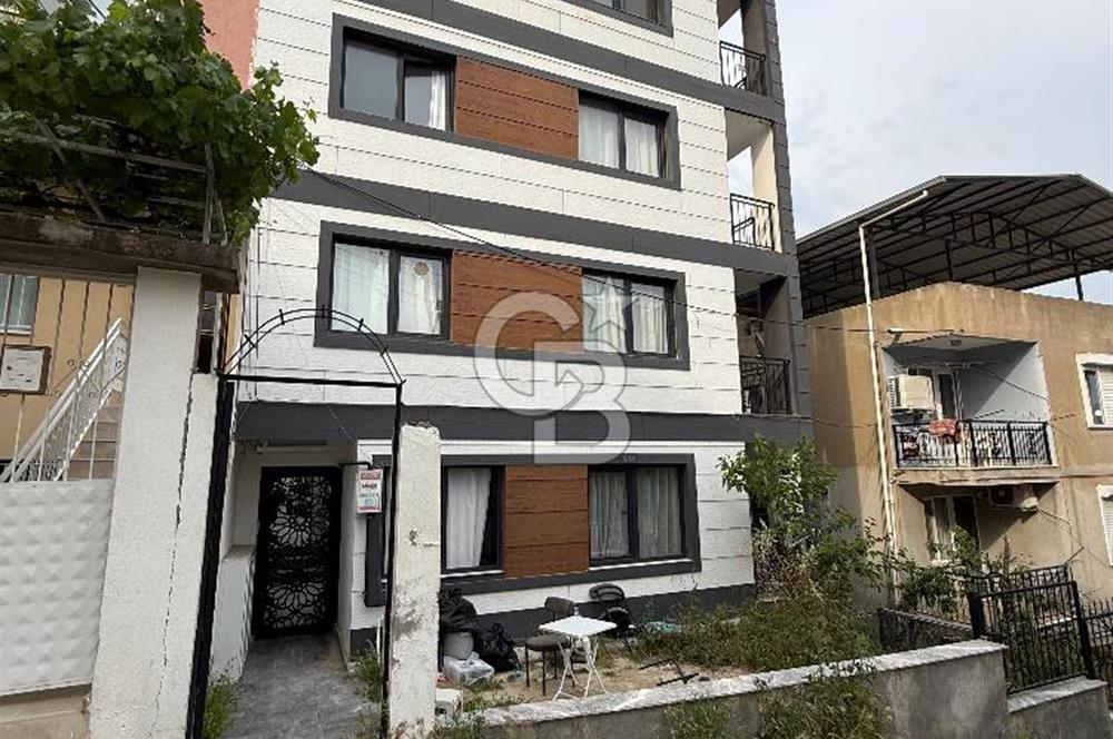 Bornova Kızılay'da Oturuma ve Yatırıma Uygun Satılık 2+1 Daire 