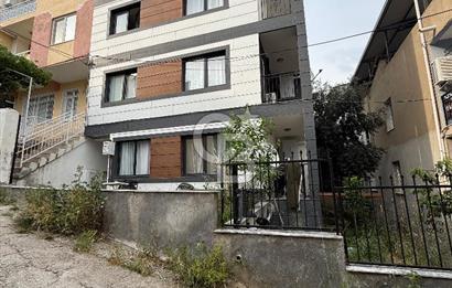 Bornova Kızılay'da Oturuma ve Yatırıma Uygun Satılık 2+1 Daire 