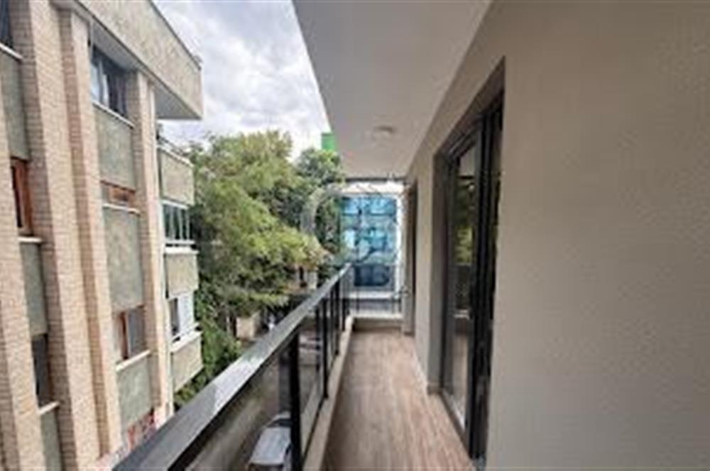 EMEK 26. CADDE'DE METROYA YAKIN, YENİ BİNA ÖN CEPHE, 1+1 SATILIK