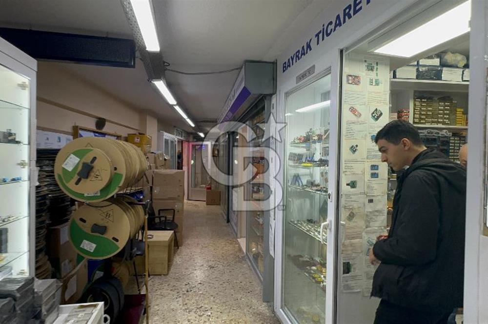 KEMANKEŞ'DE KARAKÖY PASAJ'INDA 5.KAT 20M2  DÜKKAN