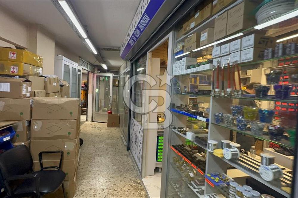 KEMANKEŞ'DE KARAKÖY PASAJ'INDA 5.KAT 20M2  DÜKKAN