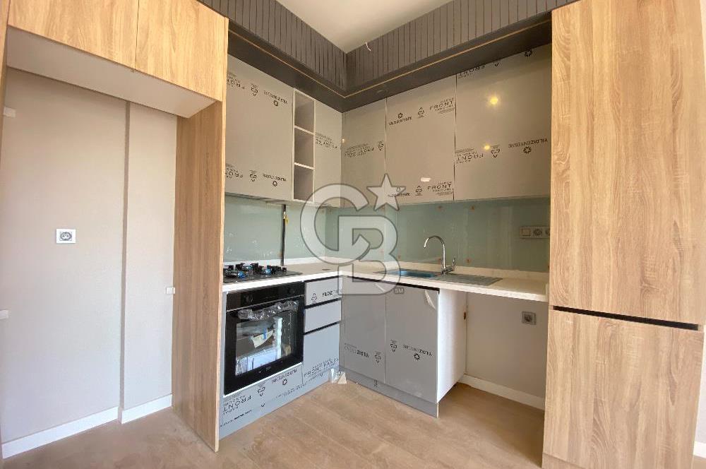 Havuzlu Lüks Site İçinde Arakat Sıfır 1+1 Kiralık Daire