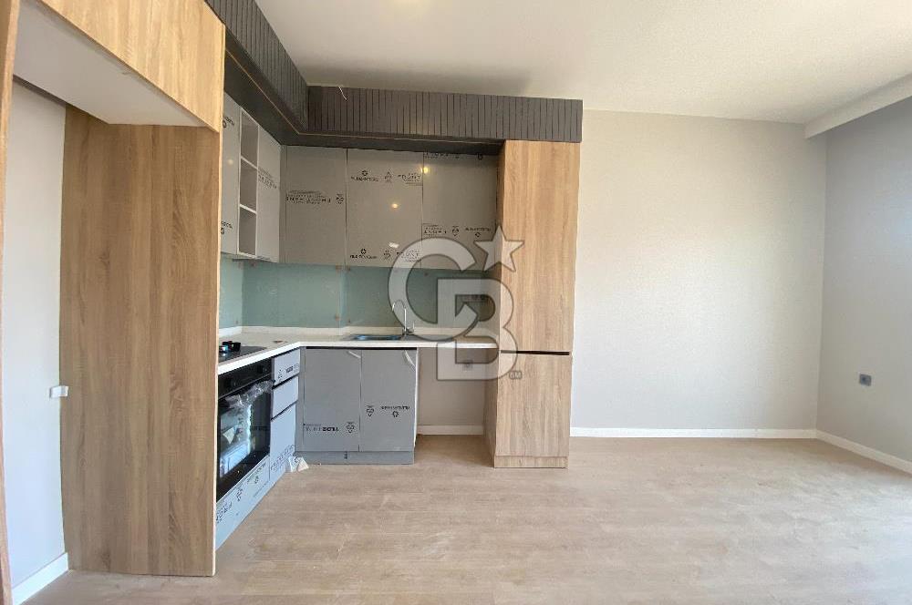 Havuzlu Lüks Site İçinde Arakat Sıfır 1+1 Kiralık Daire