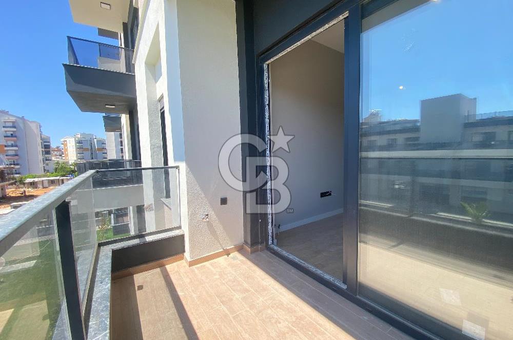Havuzlu Lüks Site İçinde Arakat Sıfır 1+1 Kiralık Daire