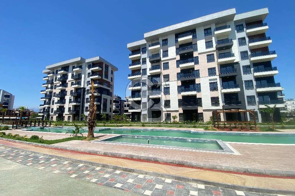 Havuzlu Lüks Site İçinde Arakat Sıfır 1+1 Kiralık Daire