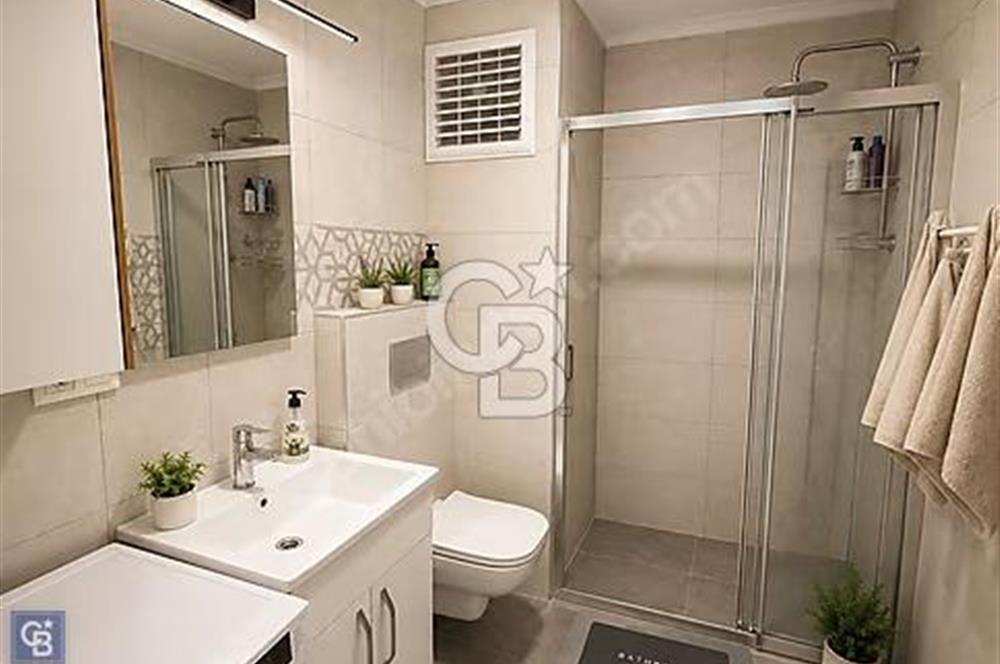 Zin D Diamond sitesinde Eşyalı satılık arakat 1+1 daire