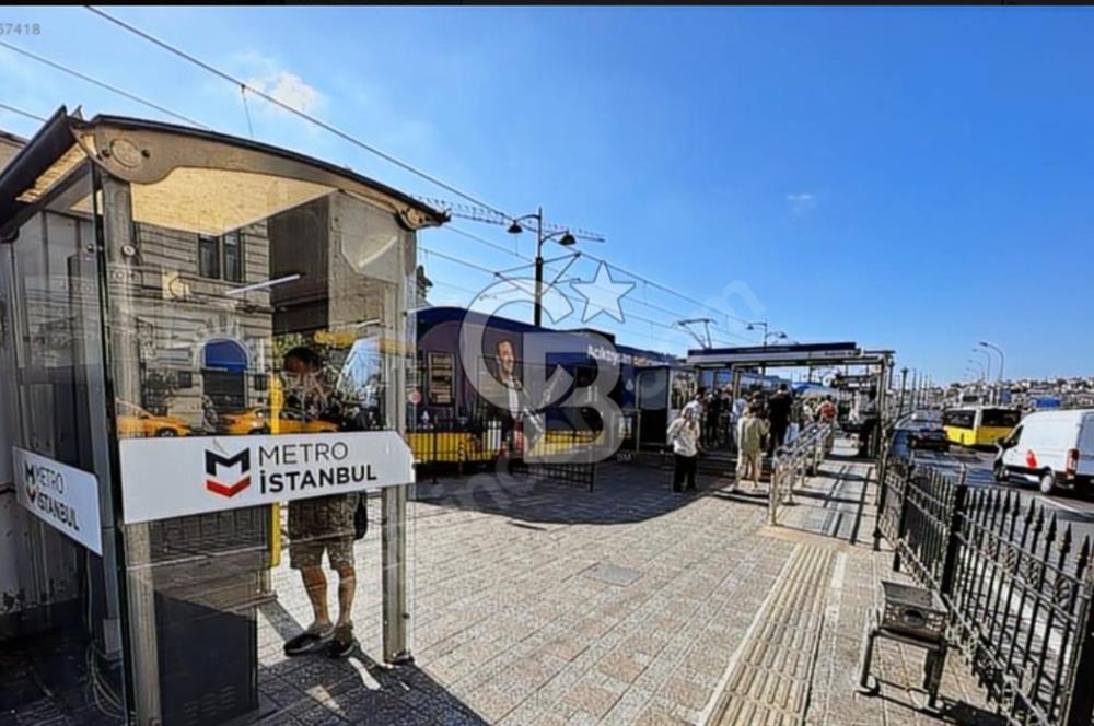 KEMANKEŞ'DE KARAKÖY PASAJ'INDA 4.KAT 10M2  DÜKKAN