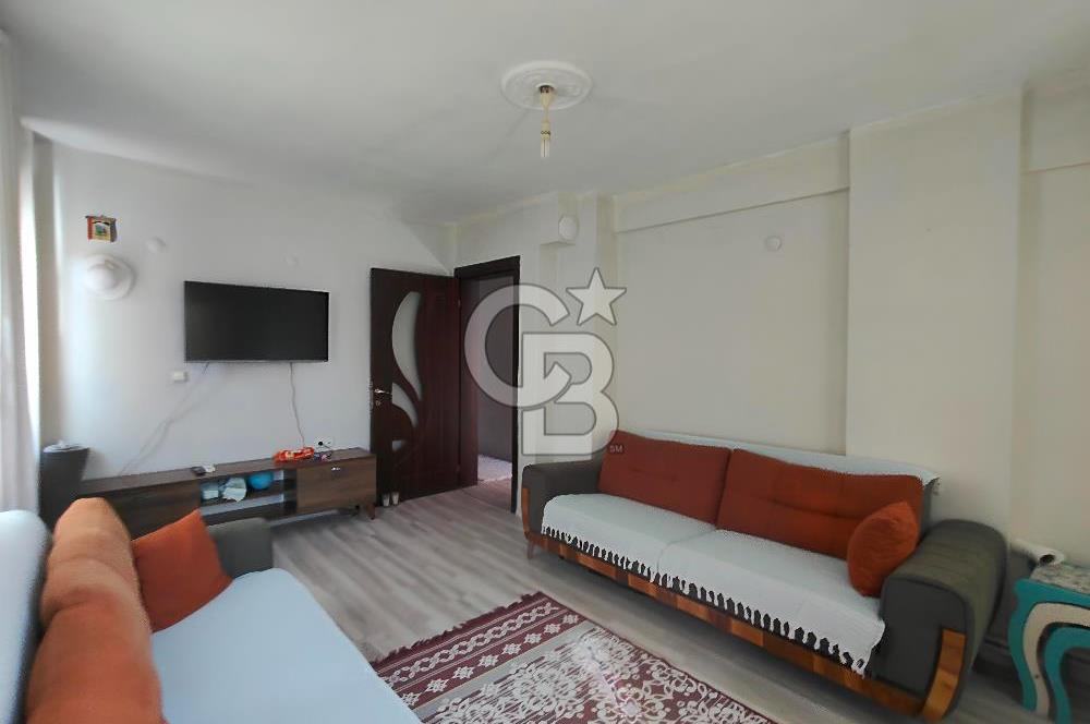 BORNOVA ÜMİT MAHALLESİ'NDE SATILIK 3 KATLI KOMPLE BİNA