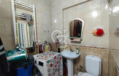 BORNOVA ÜMİT MAHALLESİ'NDE SATILIK 3 KATLI KOMPLE BİNA
