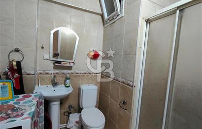 BORNOVA ÜMİT MAHALLESİ'NDE SATILIK 3 KATLI KOMPLE BİNA
