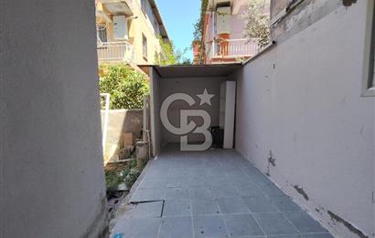 BORNOVA ÜMİT MAHALLESİ'NDE KONFORLU VE MERKEZİ KİRALIK 3+1 DAİRE