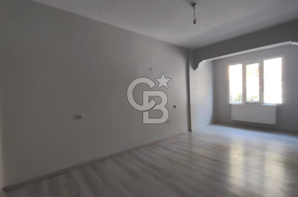 BORNOVA ÜMİT MAHALLESİ'NDE KONFORLU VE MERKEZİ KİRALIK 3+1 DAİRE