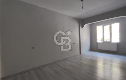 BORNOVA ÜMİT MAHALLESİ'NDE KONFORLU VE MERKEZİ KİRALIK 3+1 DAİRE