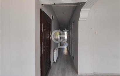 BORNOVA ÜMİT MAHALLESİ'NDE KONFORLU VE MERKEZİ KİRALIK 3+1 DAİRE