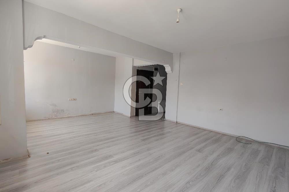 BORNOVA ÜMİT MAHALLESİ'NDE KONFORLU VE MERKEZİ KİRALIK 3+1 DAİRE
